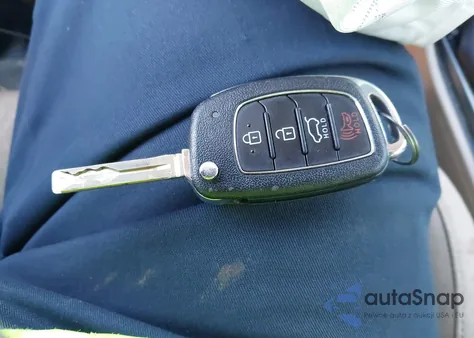 2016 Hyundai Tucson Se from USA, damaged, VIN KM8J33A42GU030274